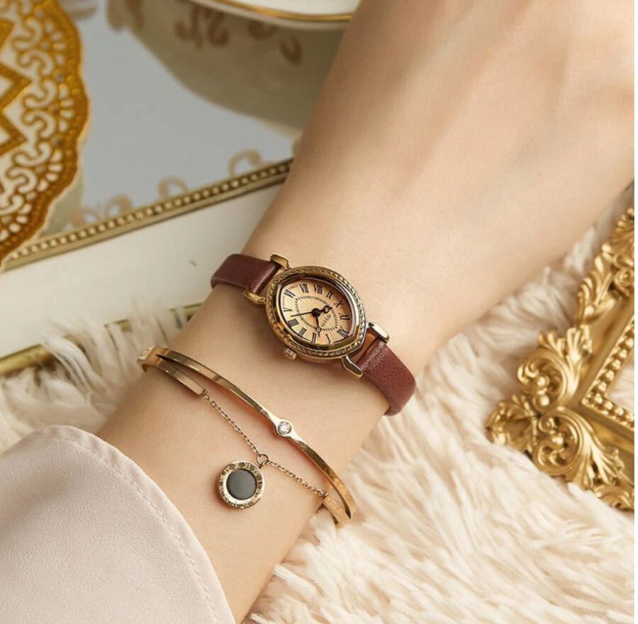 Oval Belt Quartz Movement Waterproof Compact Fashion Watch - Image 2