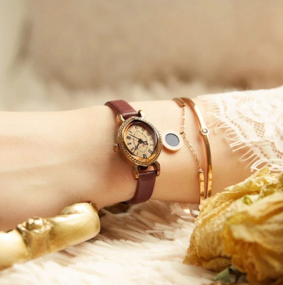 Oval Belt Quartz Movement Waterproof Compact Fashion Watch - Image 3