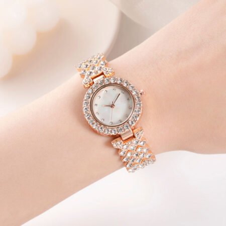 Fashion Simple Women's Quartz Watch Diamond Alloy
